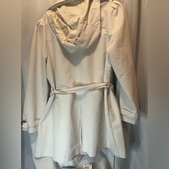 Rachel Zoe Cream Trench Coat with Belt and Wide Collar XL - Picture 8 of 8